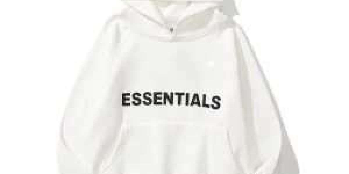 Essentials Hoodie – Perfect Blend of Style and Cozy Comfort