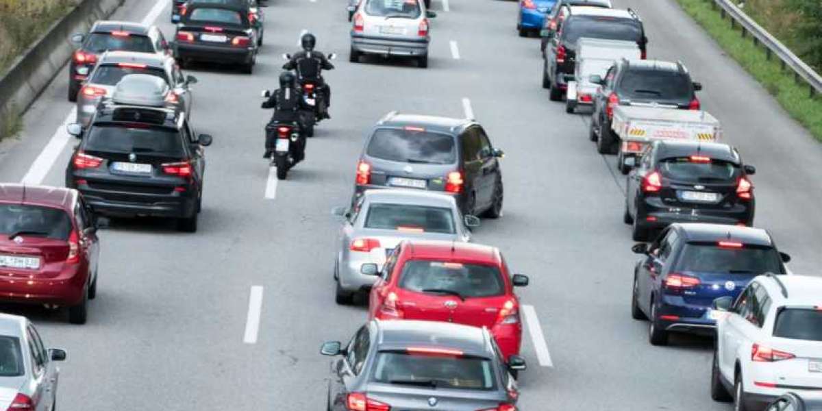 The Role of Vehicle Aerodynamics in Overtaking Motorcyclists on Windy Roads