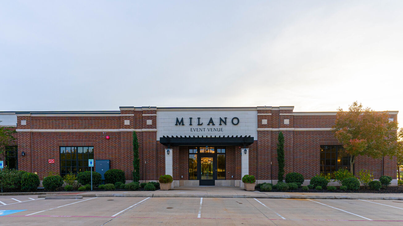 REMAX Commercial Real Estate Agent in Houston | Call Now