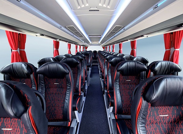 Private Coach Hire Qatar | Luxury Travel with QatarChauffeurs