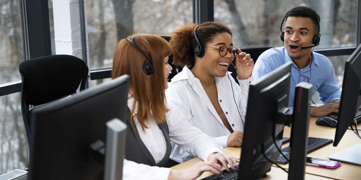 Service Desk: The Modern Customer Service Dilemma