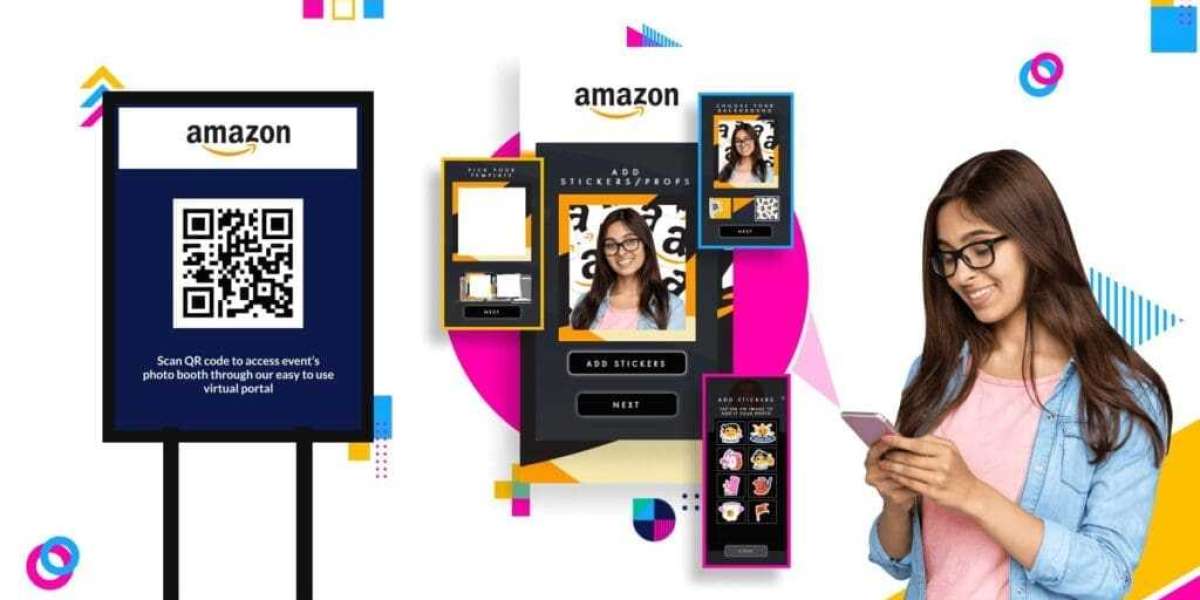 Best Props to Include in a Wedding Photobooth